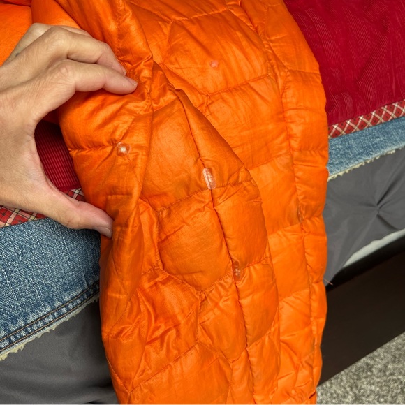 Marmot Orange Puffer Jacket 800 Fill Goose Down women’s small - Picture 7 of 7